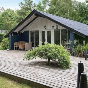 Gemutliches Ferienhaus in Farvang mit Schwimmbad