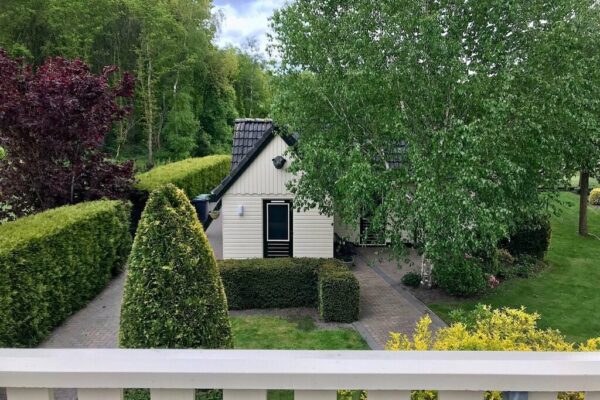 Gemutliches Ferienhaus in Noordwolde mit Garten